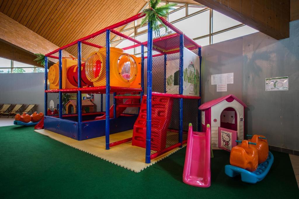 Apartmany Meander Thermal & Ski Rezort Oravice Ngoại thất bức ảnh